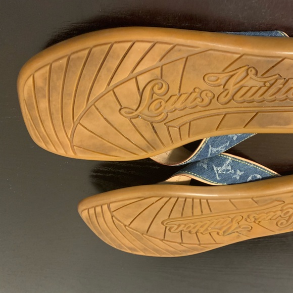 Louis Vuitton Denim Thong Sandals - Picture 7 of 8